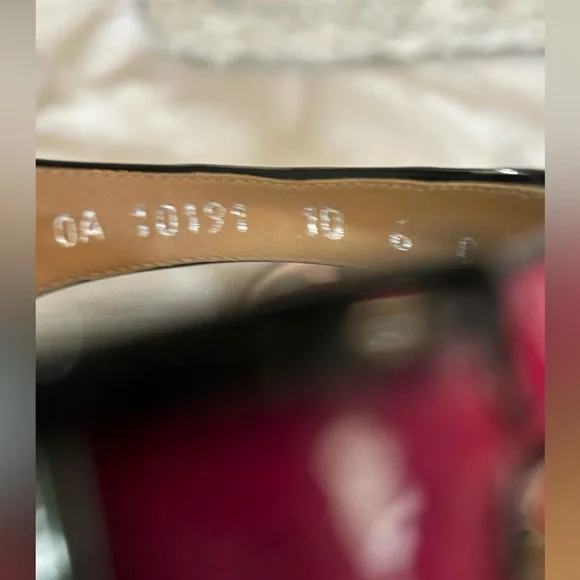 Salvatore Ferragamo Pantent Color Block Sandals - Picture 9 of 9